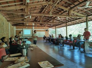 Read more about the article Relação entre produtor e consumidor é destaque em oficina sobre produtos artesanais